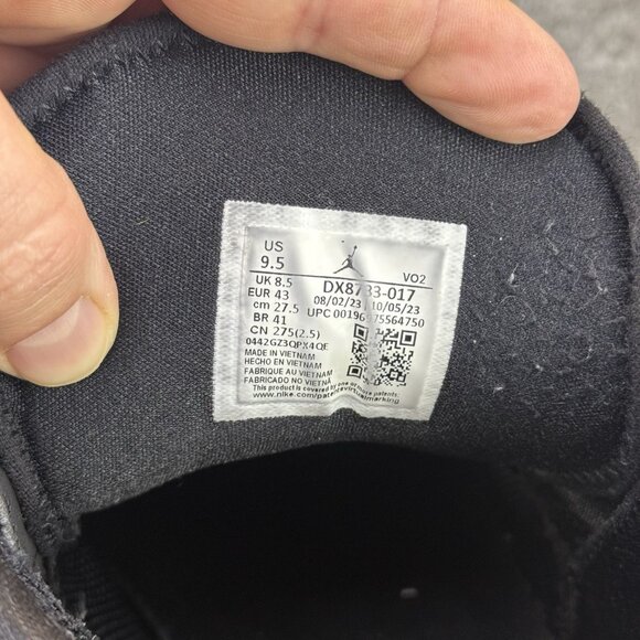 ✅Nike Air Jordan Luka 2 TB Men's Size 9.5 Black Volt  Basketball Shoes Sneakers - Picture 2 of 10